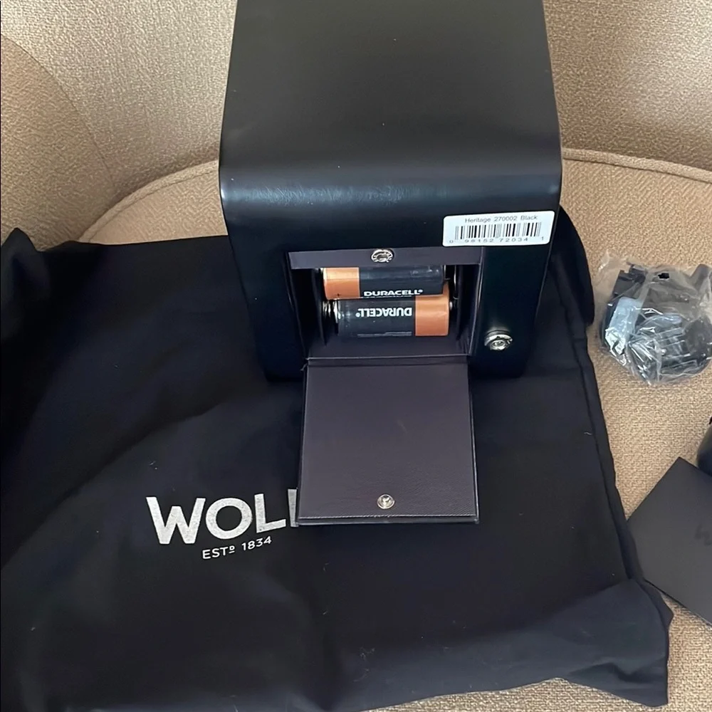 WOLF Black Single Watch Winder - Picture 3 of 3